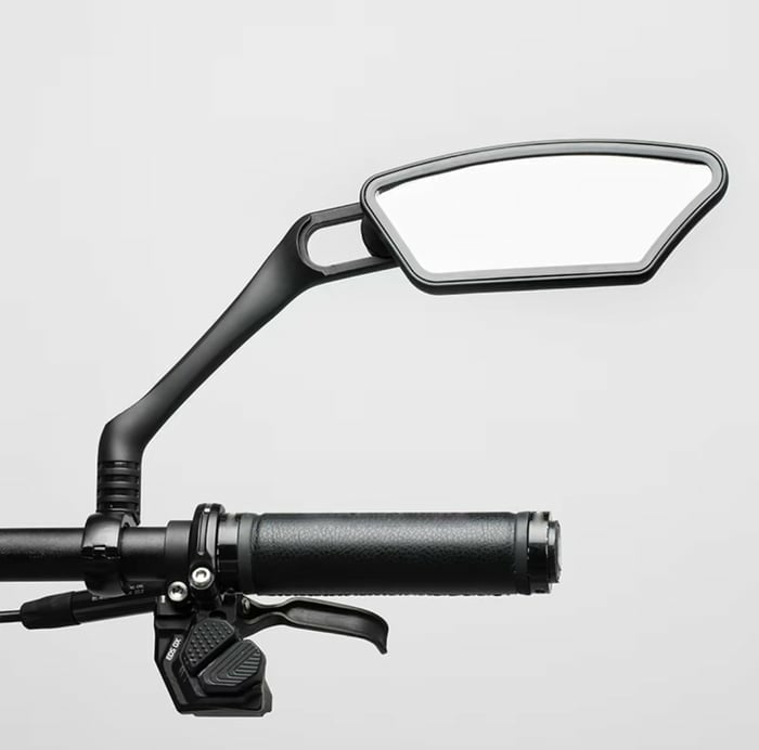 Hochwertiger polierter Edelstahl-Fahrradspiegel – Stoßfest & 360° verstellbar Zorenza