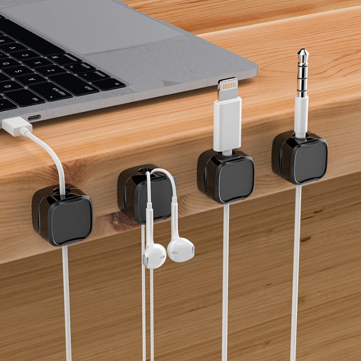 🔥Magnetic Cord Organizer, Easy Secure Adhesive Cable Management Zorenza