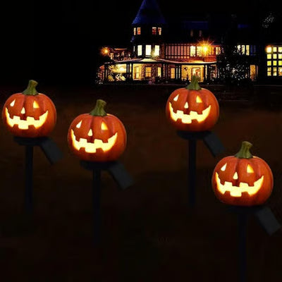 Solar Kürbislaterne — Outdoor Halloween Dekoration mit warmem Lichtschein Zorenza