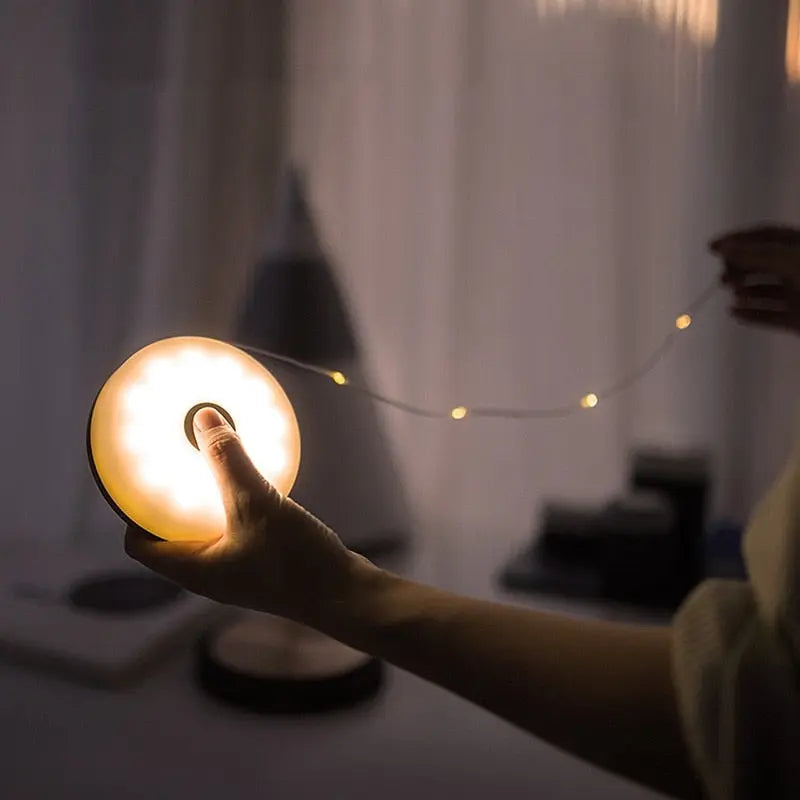 CampLamp™ | Kein Gefummel mehr mit sperrigen Laternen und Taschenlampen! Mivoza Deutschland