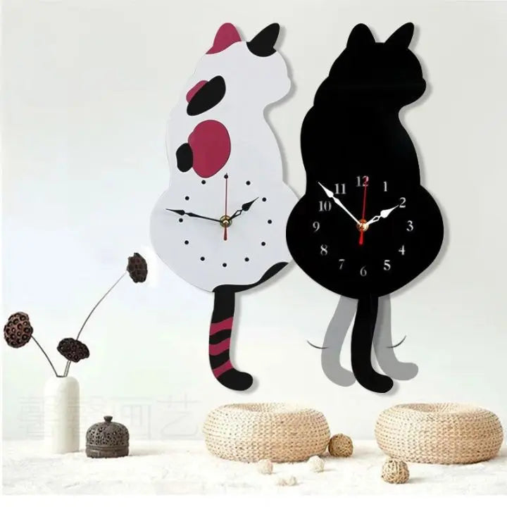 Charmante Katzen-Wanduhr mit schwingendem Schwanz Zorenza