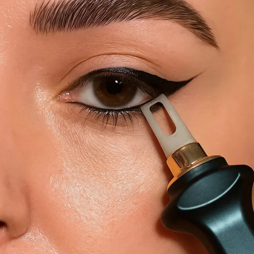 Eyeliner-Set – Präzise Linien mit ergonomischem Tool & wasserfestem Gel Zorenza