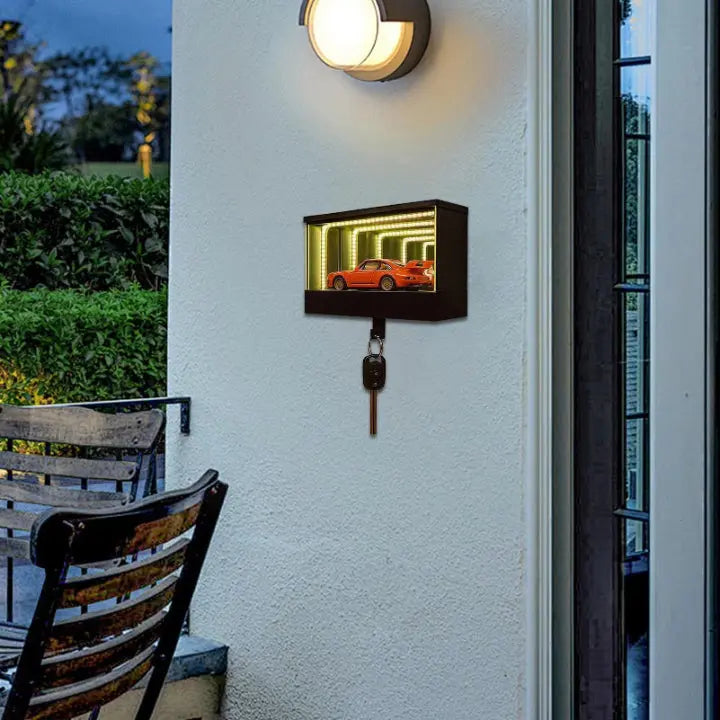 Infinity-Garage Schlüsselhalter mit LED-Spiegeleffekt Zorenza