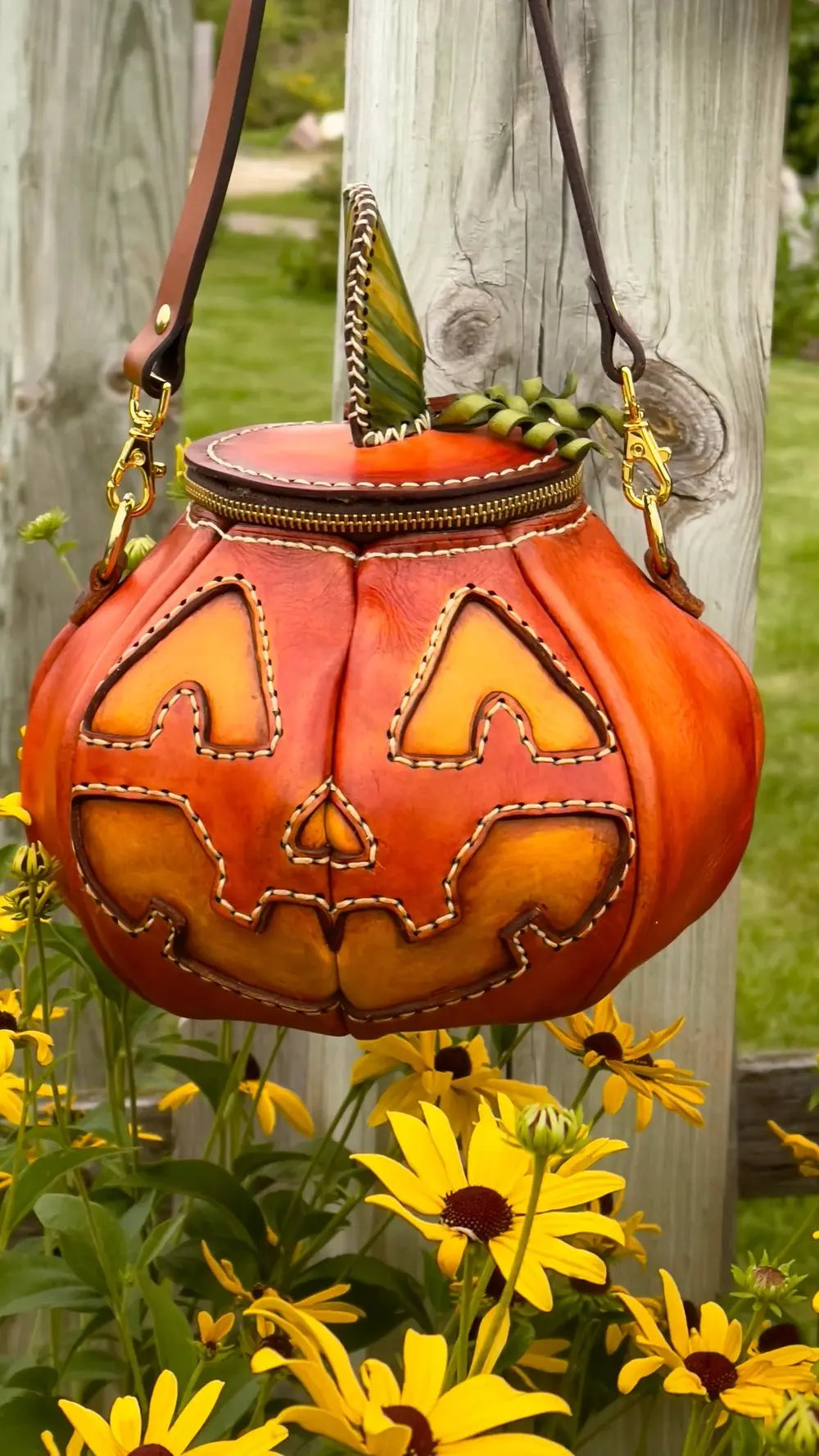 Ledertasche Handgefertigt | Zeitloses Design aus Leder Zorenza