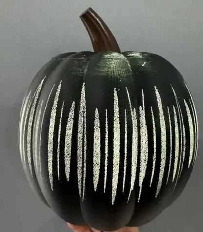 Leuchtende Kürbisse mit Sternenlicht – Dekorativer Herbstakzent mit Timer Zorenza