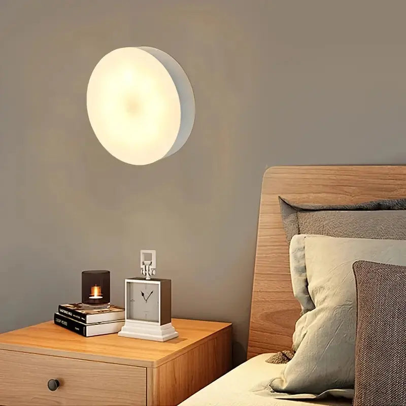 Nachtlicht | Automatisch & sanft, warmweiß oder kaltweiß Zorenza