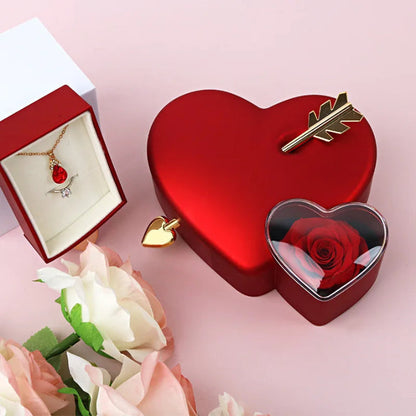 Schmuckbox Herzform | Mit geheimem Fach & ewiger Rose Zorenza