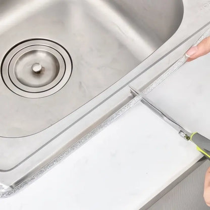 Selbstklebendes Fugenband – Schimmelschutz für Bad & Küche Zorenza