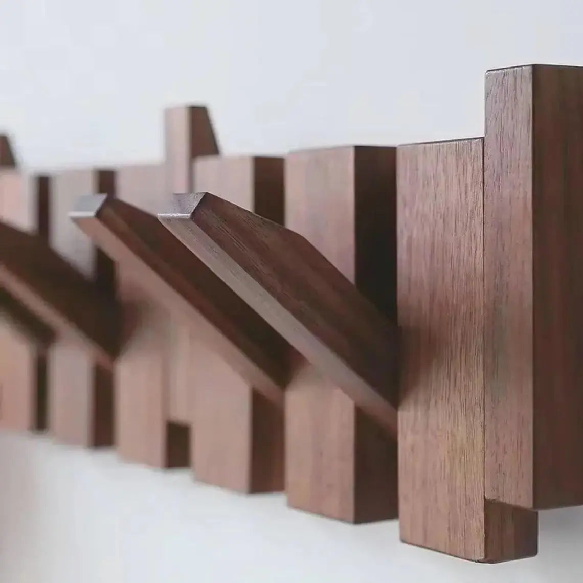 Garderobe im Klavierstil — 8 klappbare Haken als Designerstück für den Flur Mivoza Deutschland