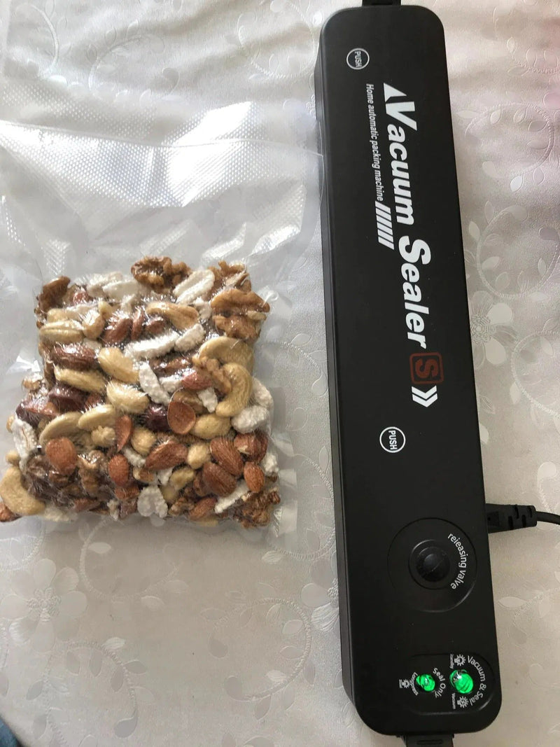 EasyStore™ – Kompakter Vakuumierer für längere Frische Zorenza