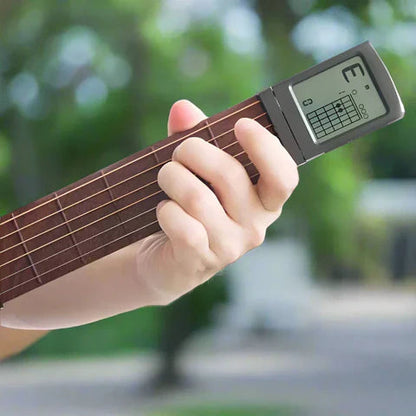 Geräuschloses Gitarren-Übungsgerät — jederzeit leise und flexibel üben Zorenza