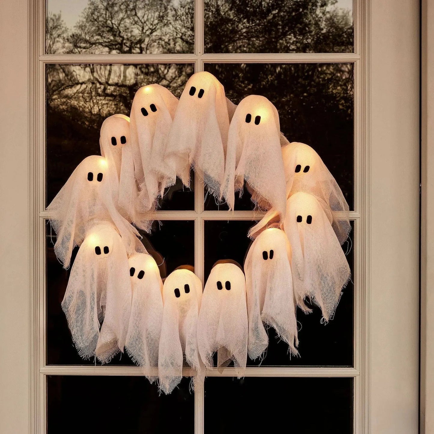 Halloween-Deko-Kranz — Geheimnisvoller Geistglanz für Stimmung Zorenza