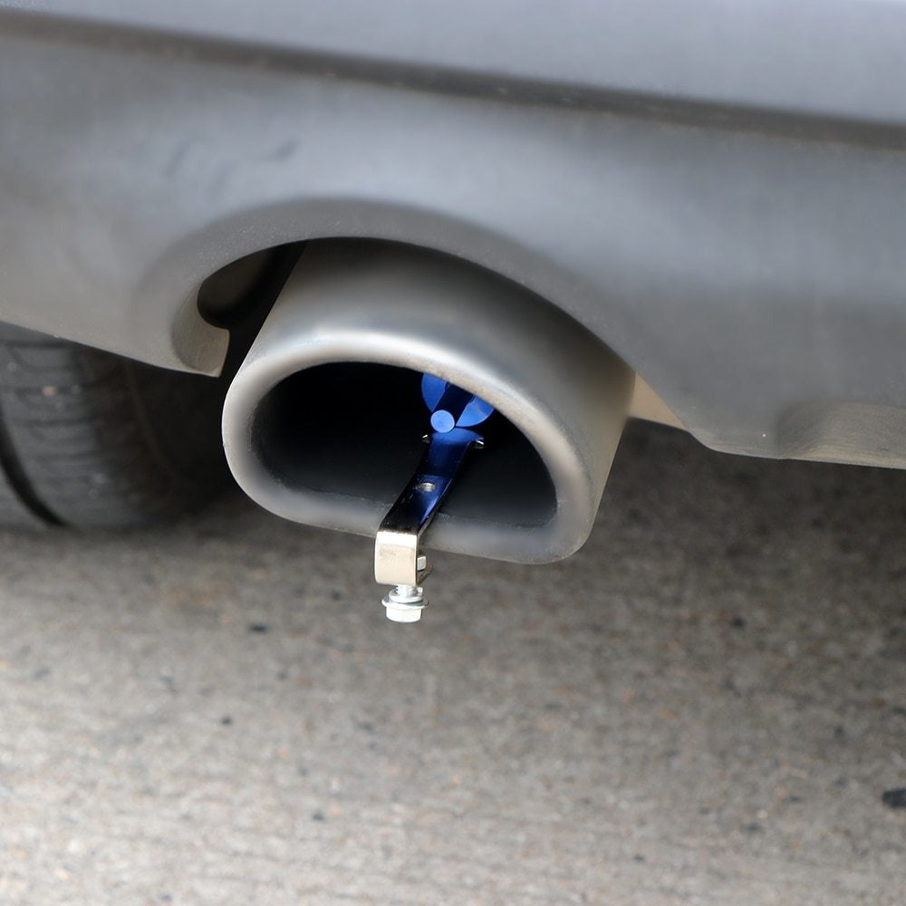 Auspuff-Turbo-Pfeifgeräusch — aufregender Sound für Gänsehaut Zorenza