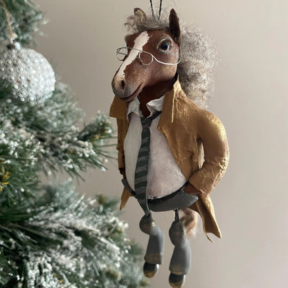 Handgefertigter Weihnachtsanhänger – Natürlicher Charme aus Papier Zorenza
